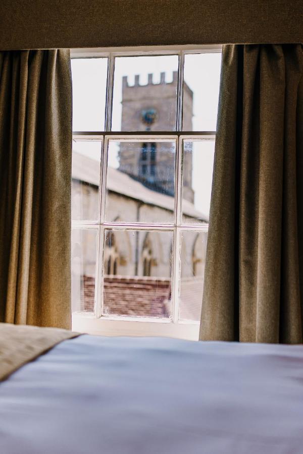 The Bull Hotel Stony Stratford Extérieur photo